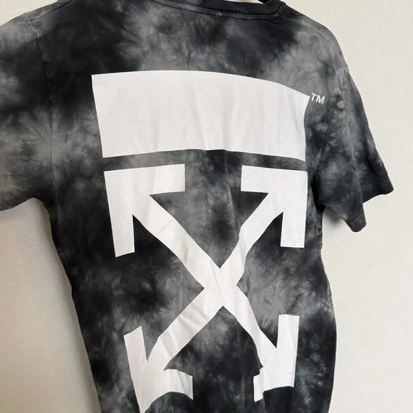Off-White Men's Arrow Tie Dye Sim-Fit T-Shirt Medium - Picture 5 of 12